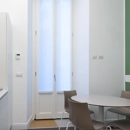 Casa Adelaide Lägenhet Milano